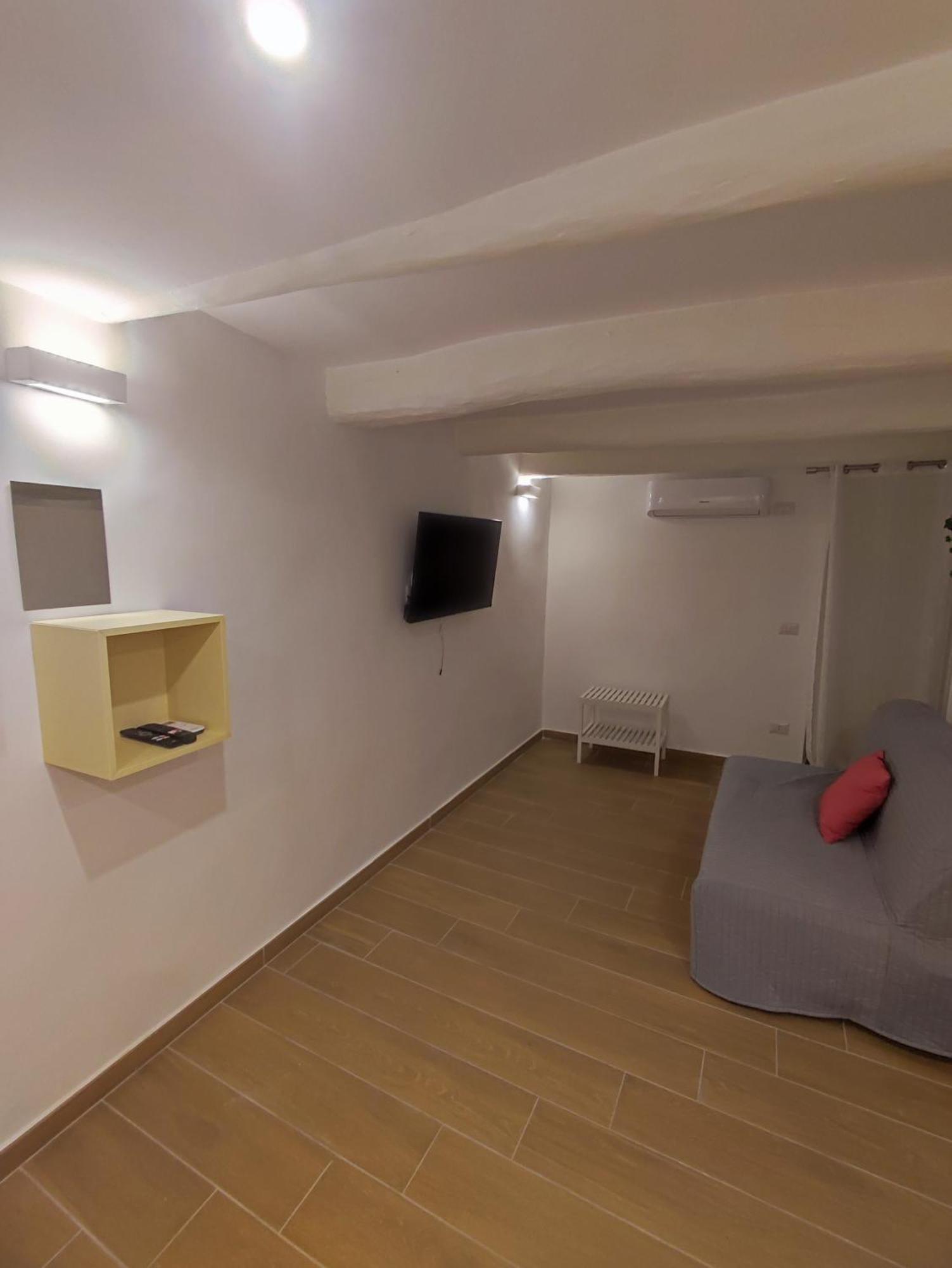 نابولي Duchessa Ravaschieri Bed And Breakfast المظهر الخارجي الصورة