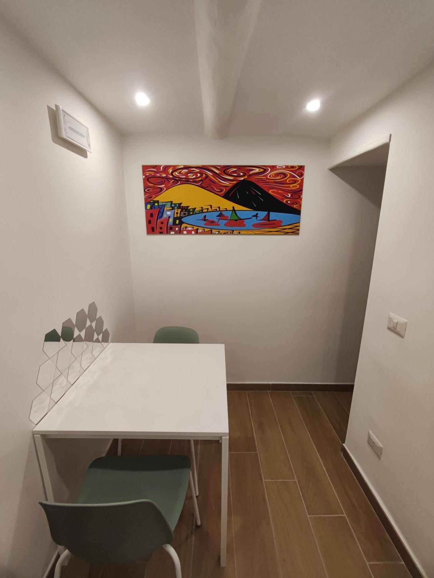 نابولي Duchessa Ravaschieri Bed And Breakfast المظهر الخارجي الصورة
